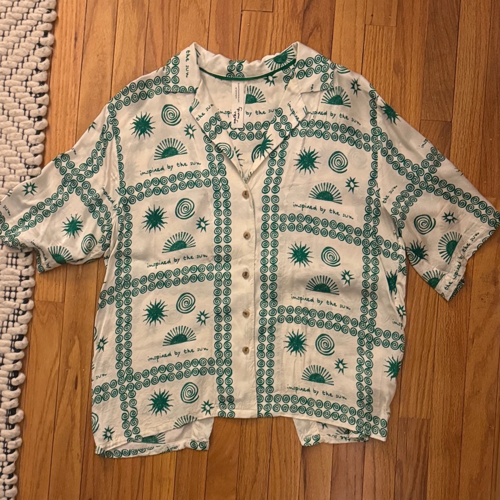 Anthropologie x Agatha Marty Green and Cream Graphic Top